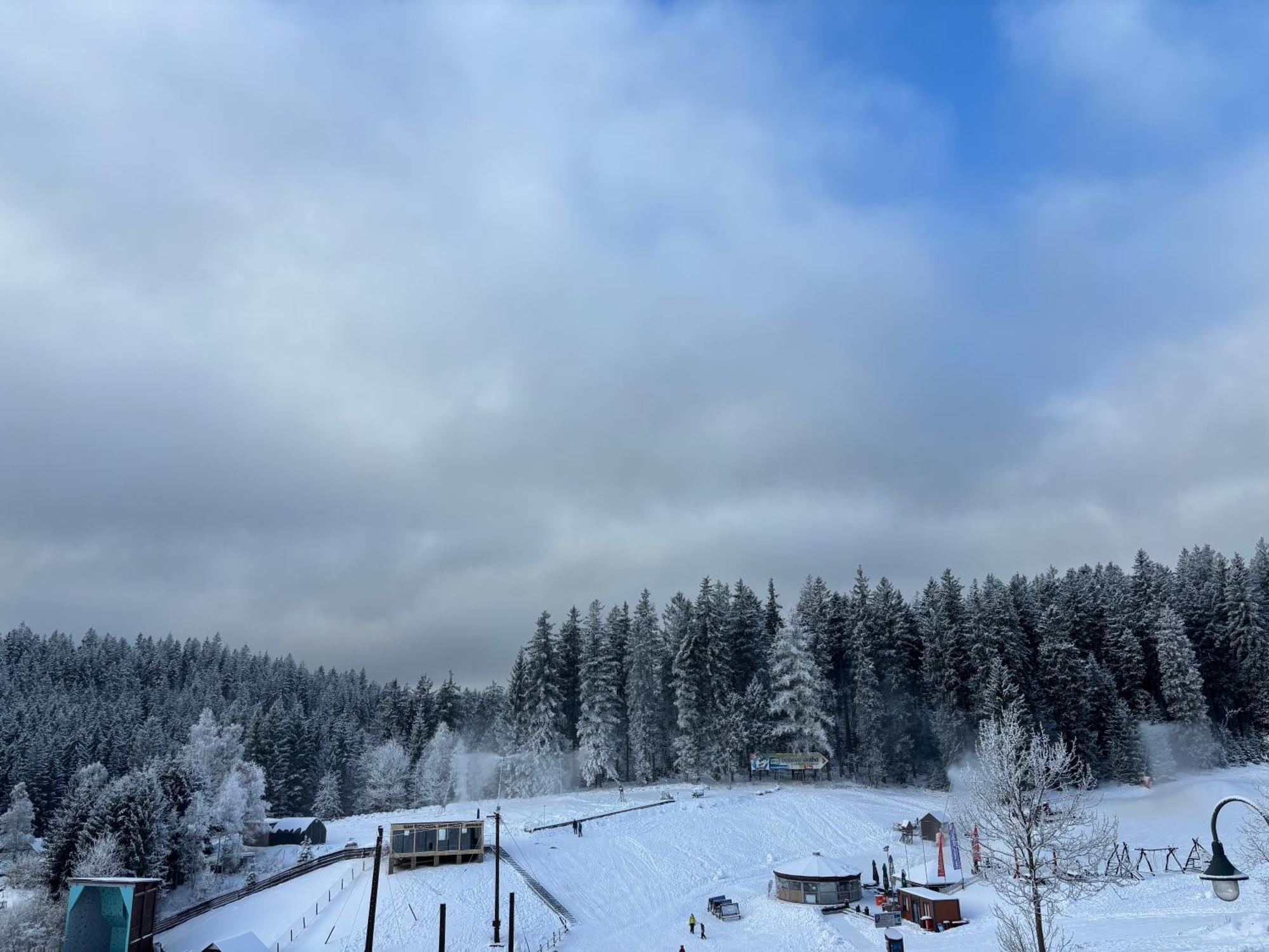Penzion Verde Rosa Harrachov Esterno foto
